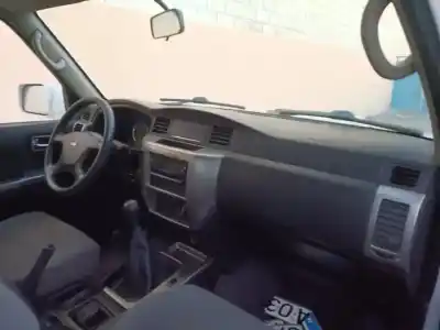 Véhicule à la ferraille NISSAN PATROL GR (Y61) LE de l'année 2008 alimenté ZD30DDTI