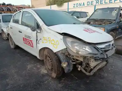 Veicolo di demolizione opel corsa d cosmo dell'anno 2014 alimentato a13dtc
