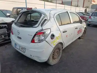 Veicolo di demolizione opel corsa d cosmo dell'anno 2014 alimentato a13dtc