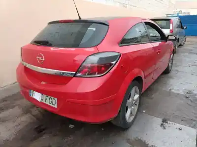 Veicolo di demolizione opel astra gtc cosmo dell'anno 2006 alimentato z 17 dth