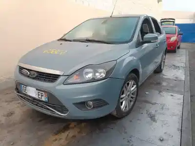 Veicolo di demolizione ford focus lim. (cb4) titanium 110 cv / 81 kw dell'anno 2008 alimentato 