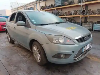 Veicolo di demolizione ford focus lim. (cb4) titanium 110 cv / 81 kw dell'anno 2008 alimentato 