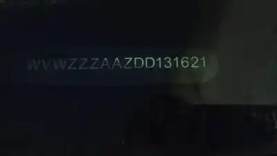 Veículo de Sucata volkswagen up (121) black up do ano 2013 alimentado chyb