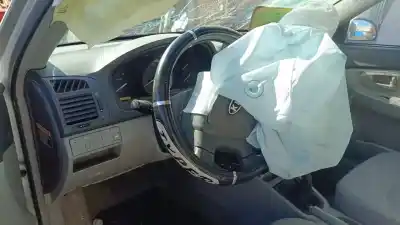 Veículo de Sucata kia cerato 1.6 crdi 84.6 kw do ano 2007 alimentado d4fb