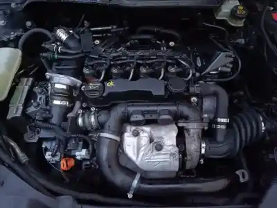 Véhicule à la ferraille VOLVO C30 (533) 1.6 D de l'année 2010 alimenté D4164T