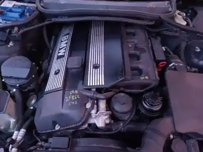 Veículo de Sucata bmw serie 3 berlina (e46) 320i do ano 2001 alimentado 226s1