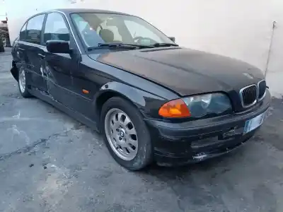 Veículo de Sucata bmw serie 3 berlina (e46) 320i do ano 2001 alimentado 226s1