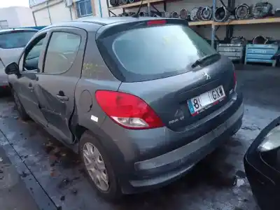 Veículo de Sucata peugeot 207 5p confort 68kw do ano 2010 alimentado 9hp