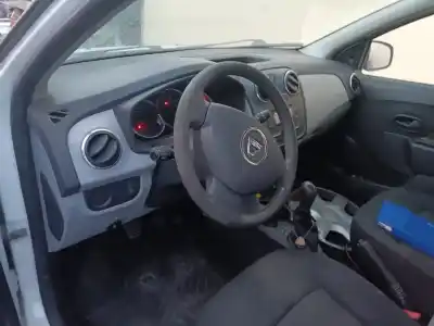 Veículo de Sucata dacia sandero ambiance do ano 2013 alimentado k9k 612