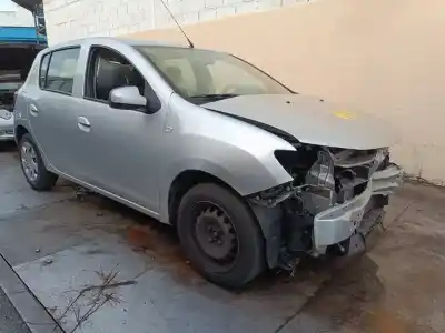 Veículo de Sucata dacia sandero laureate do ano 2013 alimentado k9k 612