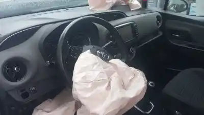 Veículo de Sucata toyota yaris active do ano 2017 alimentado 1kr