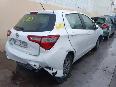 Veículo de Sucata toyota yaris active do ano 2017 alimentado 1kr