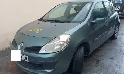 Veículo de Sucata renault clio iii emotion do ano 2008 alimentado k9k766
