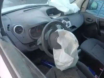 Veículo de Sucata renault kangoo profesional do ano 2013 alimentado k9k 808