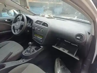 Scrapping Vehicle seat leon (1p1) reference of the year 2011 powered cayc