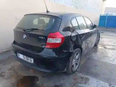 Veículo de Sucata bmw serie 1 berlina (e81/e87) 116i do ano 2005 alimentado n45b16a