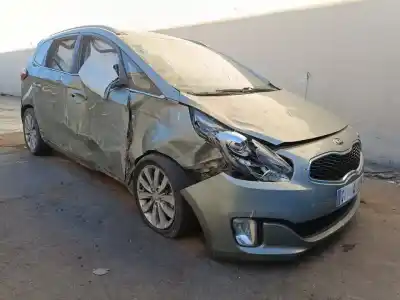 Veículo de Sucata kia carens ( ) business do ano 2017 alimentado d4fd