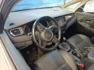 Veículo de Sucata kia carens ( ) business do ano 2017 alimentado d4fd