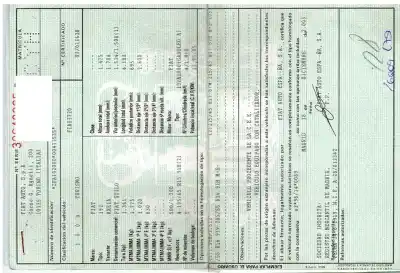 Veículo de Sucata fiat stilo (192) 1.9 jtd cat do ano 2004 alimentado 192a1000