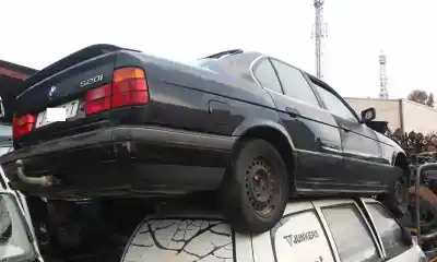 Sloopvoertuig bmw serie 5 berlina (e34) 520i (95kw) van het jaar 1993 aangedreven 206s2