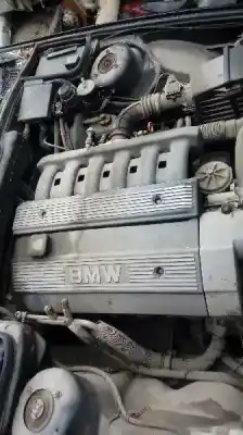 Sloopvoertuig bmw serie 5 berlina (e34) 520i (95kw) van het jaar 1993 aangedreven 206s2