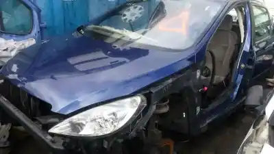 Утилизация автомобиля PEUGEOT 307 (S1)  года 2004 питание RHY
