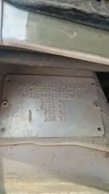 Véhicule à la ferraille PEUGEOT 205 BERLINA  de l'année 1998 alimenté A9A