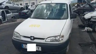 Scrapping Vehicle peugeot partner (s1) combispace of the year 1997 powered d9b