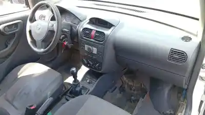 Veicolo di demolizione opel combo cargo dell'anno 2006 alimentato z13dt