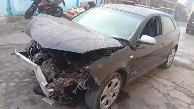 Sloopvoertuig audi a3 (8p1) 1.6 van het jaar 2006 aangedreven bse