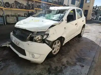 Veículo de Sucata dacia sandero ambiance do ano 2016 alimentado k9k 626