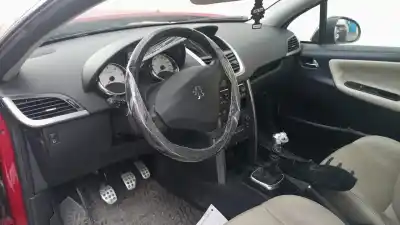 Vehicul casat peugeot 207 cc básico al anului 2011 alimentat 9hr