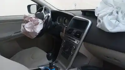 Scrapping Vehicle volvo xc60 momentum drive of the year 2010 powered d5204t4