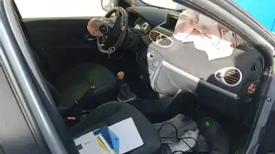 Scrapping Vehicle renault clio iii confort expression of the year 2009 powered k9k 766