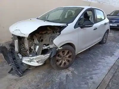 Vehicul casat peugeot 208 gt line al anului 2017 alimentat bh02