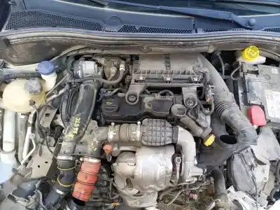 Vehicul casat peugeot 208 gt line al anului 2017 alimentat bh02