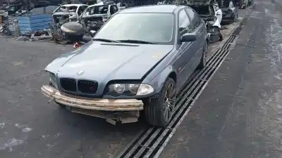 Veículo de Sucata bmw serie 3 berlina (e46) 320d do ano 1999 alimentado 204d1