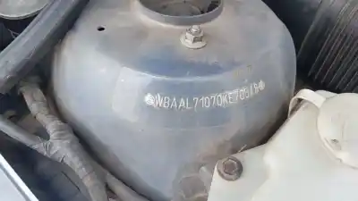 Veículo de Sucata bmw serie 3 berlina (e46) 320d do ano 1999 alimentado 204d1