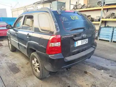 Scrapping Vehicle kia sportage active 4x4 of the year 2006 powered d4ea-v