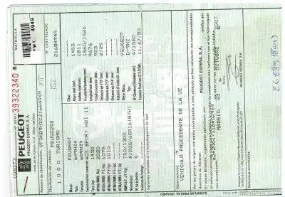 Véhicule à la ferraille PEUGEOT 407  de l'année 2007 alimenté 9HZ