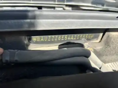 Véhicule à la ferraille AUDI A4 B6 (8E2)  de l'année 2004 alimenté AVF