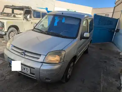 Vehicul casat citroen berlingo 2.0 hdi sx plus familiar al anului 2005 alimentat rhy