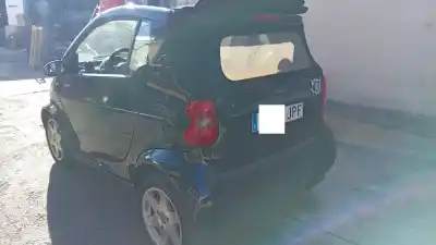 Véhicule à la ferraille smart cabrio básico 54 cv / 40 kw de l'année 2005 alimenté 160920