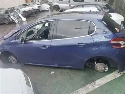 Veículo de Sucata peugeot 208 1.6 hdi do ano 2014 alimentado 9h06