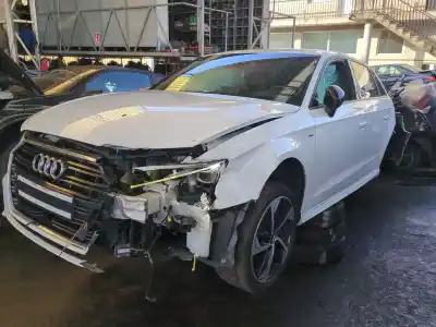 Veículo de Sucata AUDI A3 SPORTBACK (8YA) 35 TFSI do ano 2020 alimentado DPC