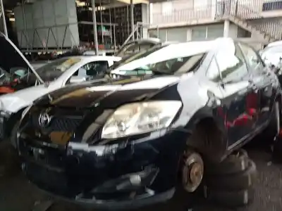 Veicolo di demolizione TOYOTA AURIS (_E15_) 2.0 D-4D (ADE150_) dell'anno 2007 alimentato 1AD-FTV