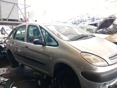 Vehicul casat CITROEN XSARA PICASSO (N68) 2.0 HDI al anului 2003 alimentat RHY (DW10TD)
