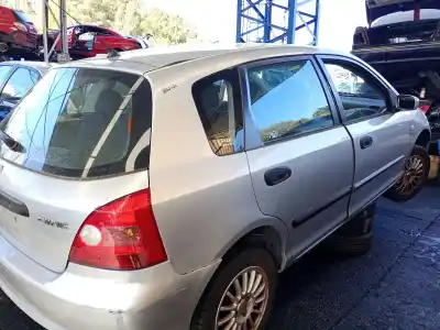 Veicolo di demolizione honda civic vii hatchback (eu, ep, ev) 1.6 i (ep2, eu8, eu6) dell'anno 2003 alimentato d16v1 Veicolo di demolizione honda civic vii hatchback (eu, ep, ev) 1.6 i (ep2, eu8, eu6) dell'anno 2003 alimentato d16v1