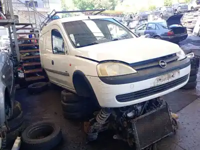 Veicolo di demolizione OPEL COMBO FURGONETA/MONOVOLUMEN 1.7 DI 16V dell'anno 2002 alimentato Y 17 DTL