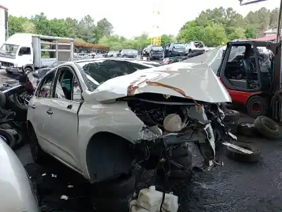 Veículo de Sucata CITROEN C4 II (NC_) 1.6 BLUEHDI 100 do ano 2017 alimentado BH02